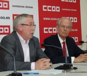Toxo y Buqueras presentan el convenio que busca cambios en los horarios. (Foto: CCOO) 