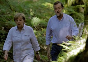 Angela Merkel y Mariano Rajoy recorrieron un tramo del Camino de Santiago