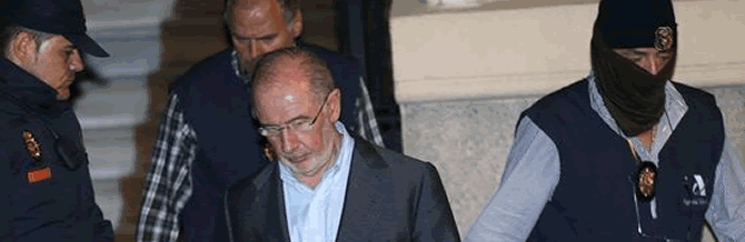Rodrigo Rato durante el registro de su despacho rato_registro_670
