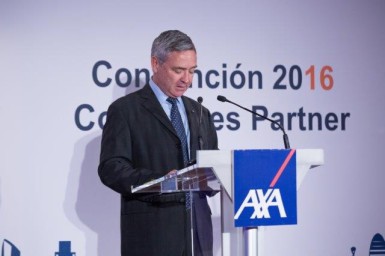 Rignault en convención agentes