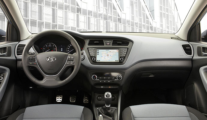 hyundai-i20-active-3