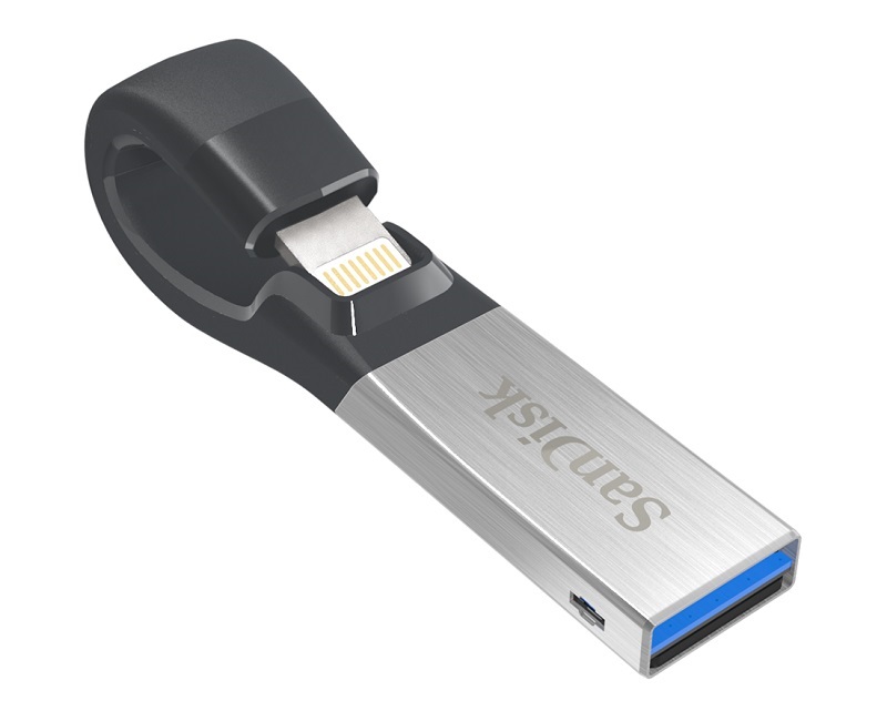 iXpand_Flash_Drive_v2_front_HR