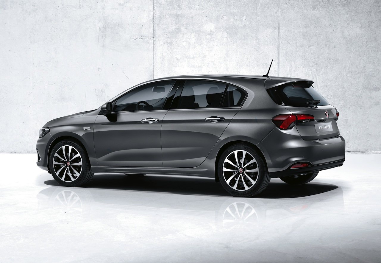 Fiat-Tipo-5p-2016