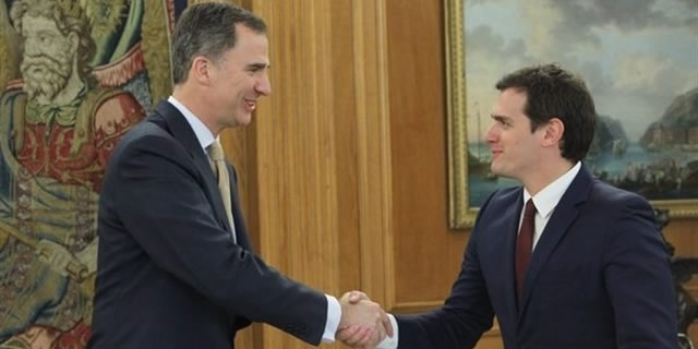 Felipe VI recibe a Albert Rivera (Ciudadanos)