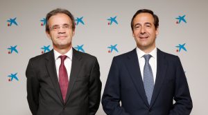 jordi-gual-presidente-de-caixabank-y-gonzalo-gortazar-consejero-delegado-de-caixabank