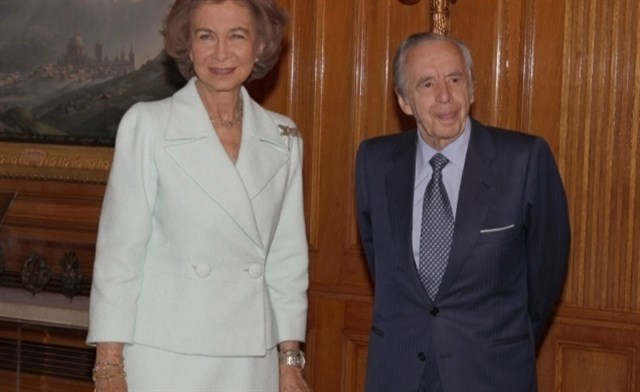 José Ángel Sánchez Asiaín junto a la Reina Doña Sofía