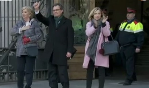 Artur Mas y las s exconselleras Joana Ortega e Irene Rigau 