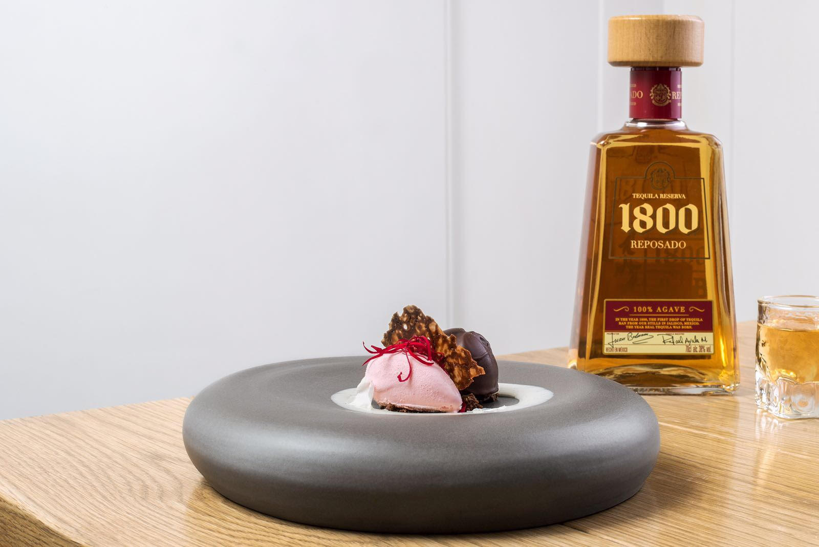 Honor al cacao mexicano con Tequila 1800