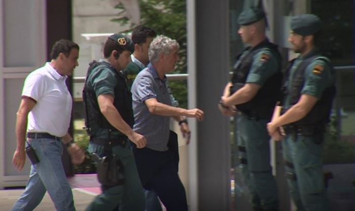 Ángel María Villar y su hijo Gorka, detenidos por la Guardia Civil