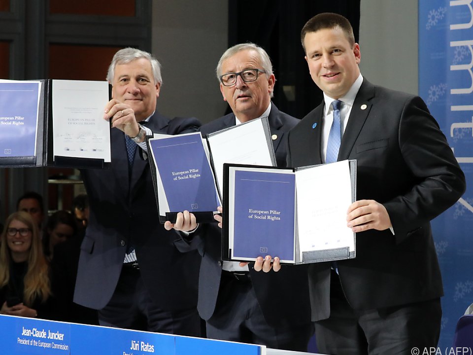 La UE firma y proclama el Pilar Europeo de Derechos SocialesDiarioAbierto La UE firma y proclama el Pilar Europeo de Derechos SocialesDiarioAbierto