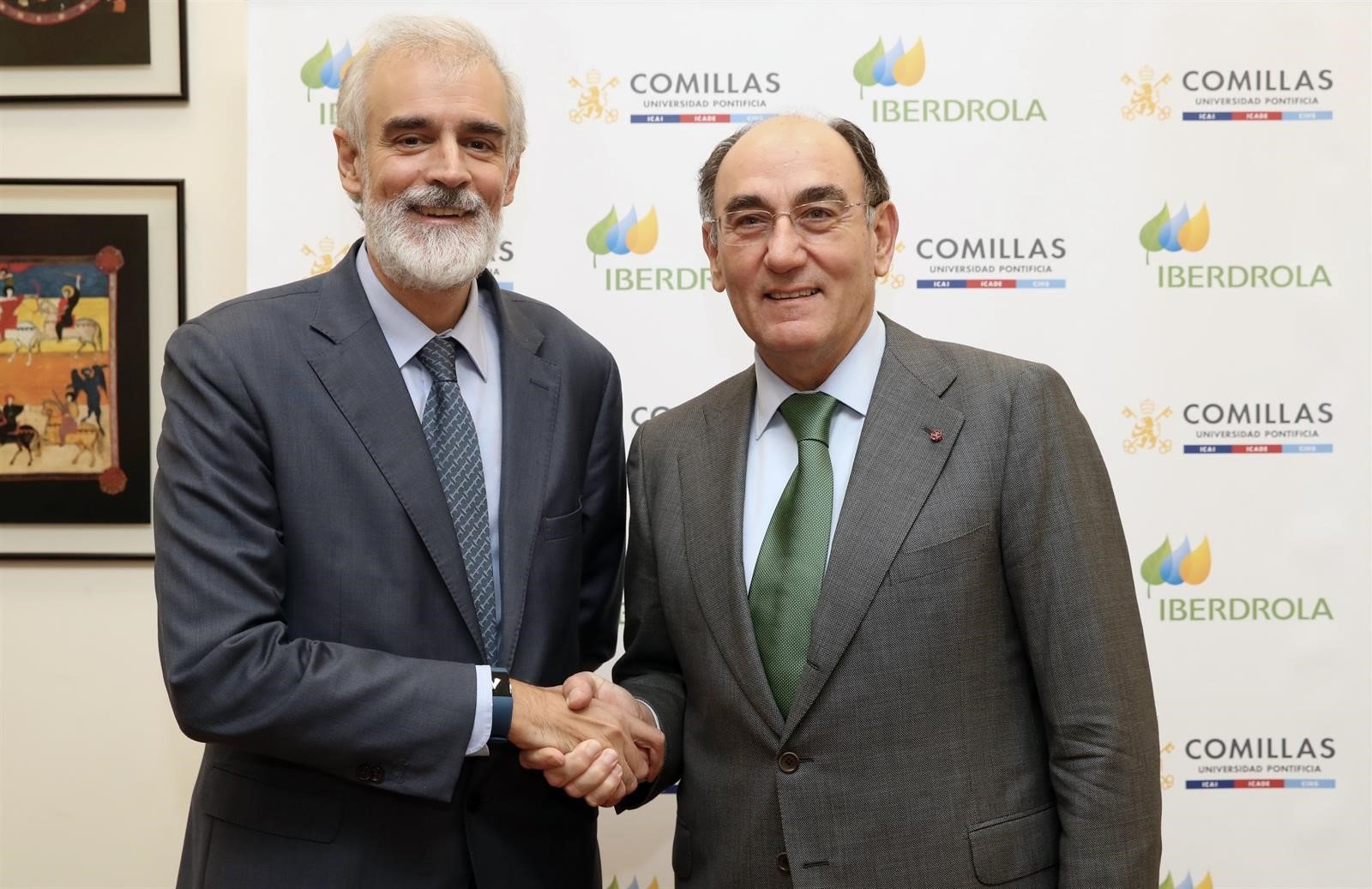 El rector de la Universidad de Comillas, Julio Luis Martínez, y el presidente de Iberdrola, Ignacio Galán