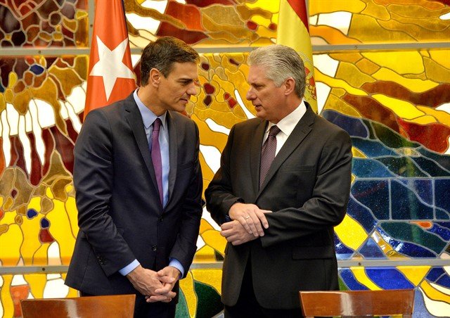 Pedro Sánchez y Miguel Díaz-Canel