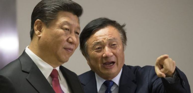 El presidente de China, Xi Jinping, junto a Ren Zhengfei, fundador de Huawei