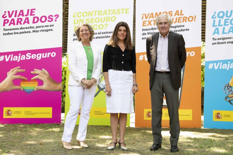 El Ministerio de Asuntos Exteriores y Unespa se unen para