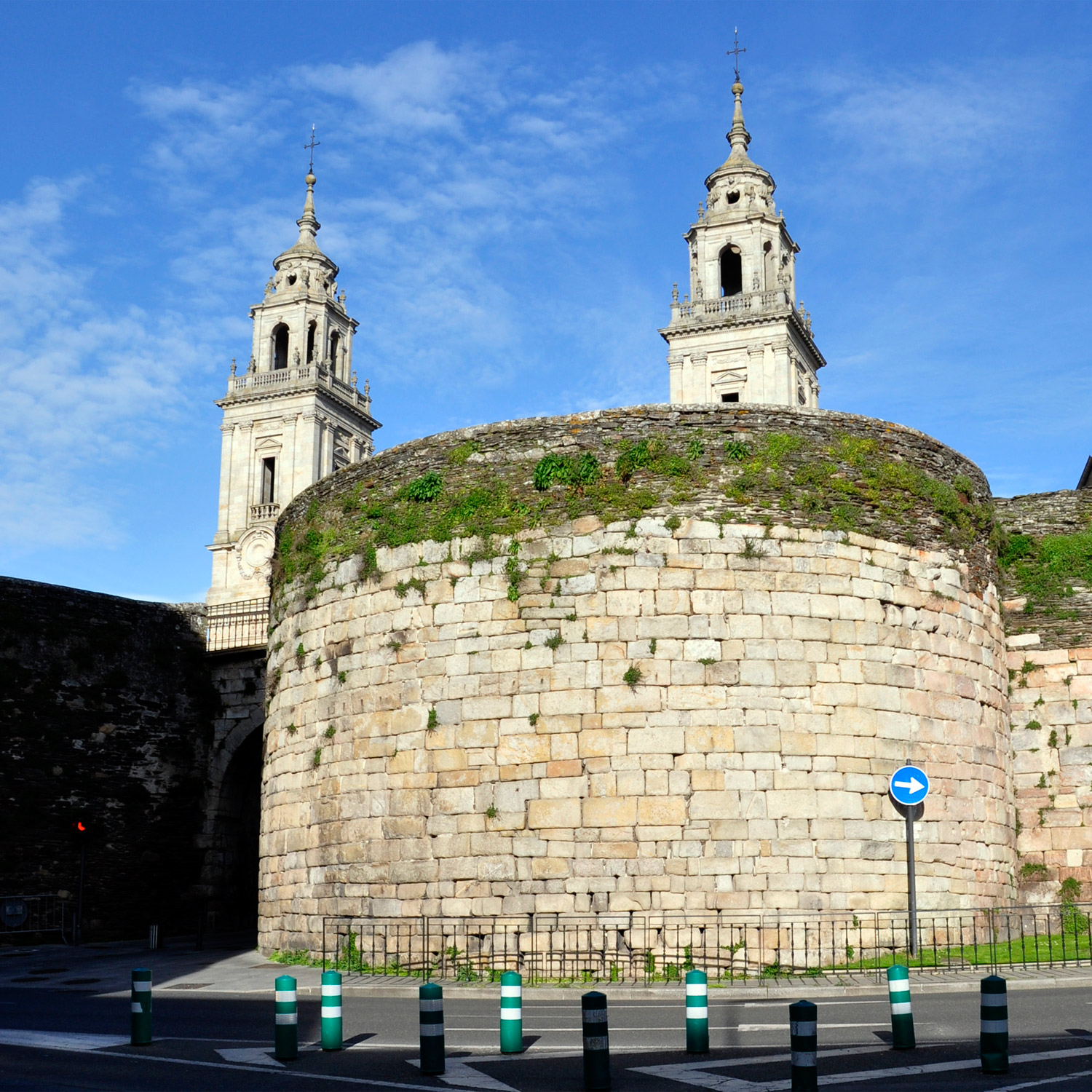 Künig admiró la calidad constructiva de Lugo