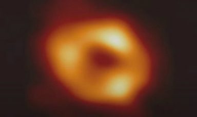 Primera imagen del agujero negro en el centro de nuestra galaxia, la Vía Láctea - EHT COLABORATION