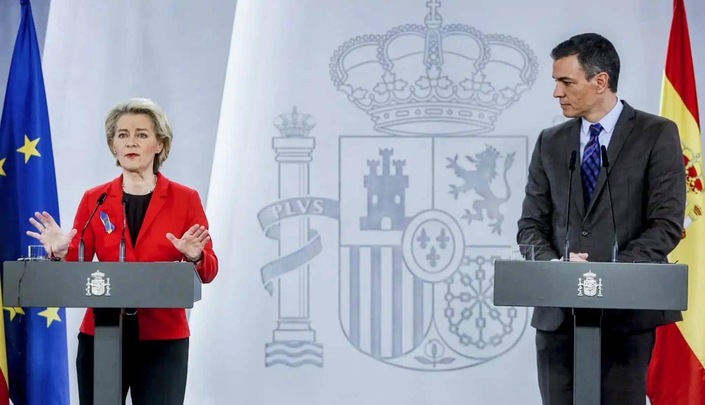 Pedro Sánchez y Ursula Von der Leyen Ricardo Rubio / Europa Press