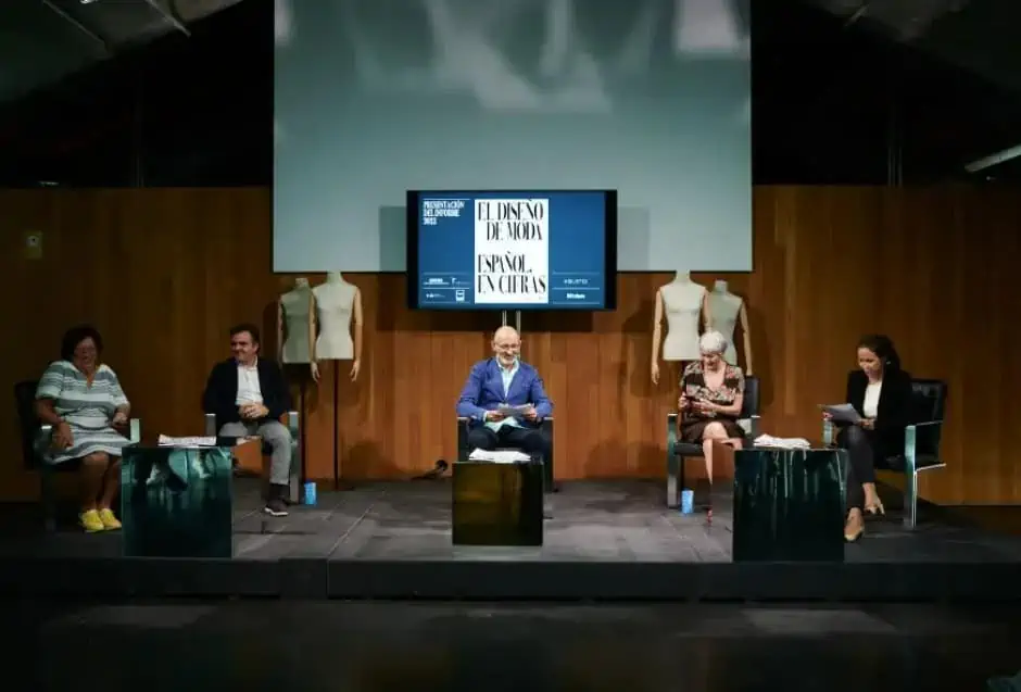 Presentación del diseño de moda español Foto: ACME en cifras