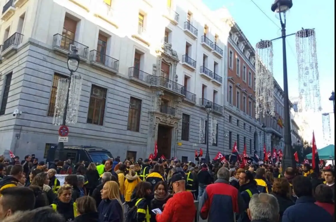 Movilización de Correos - CGT