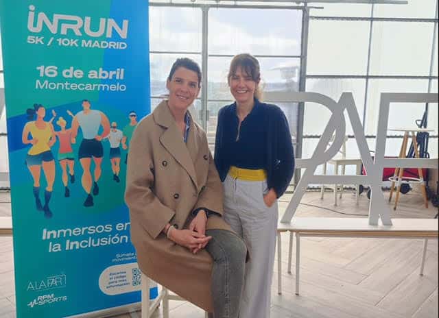 La atleta, Ruth Beitia y la presidenta de A LA PAR, Almudena Martorell