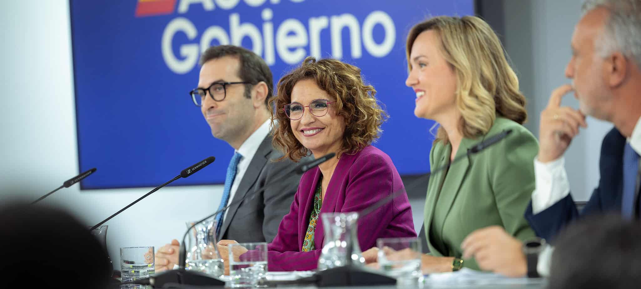 El Gobierno fija en 212.000 millones el techo de gasto para 2026, un 8,5% más