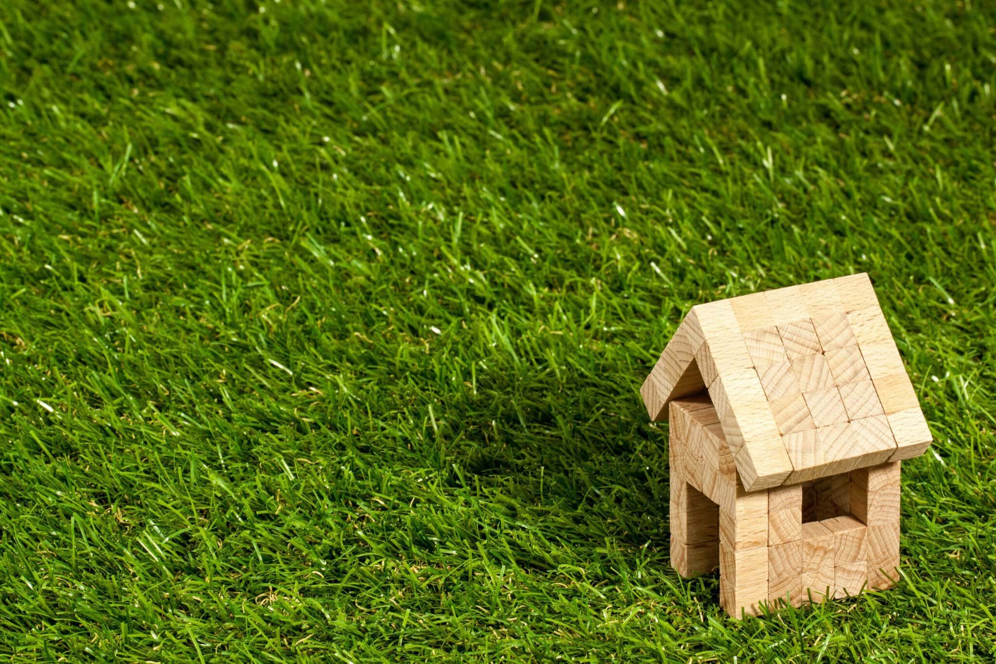 El mercado inmobiliario se juega en junio algo más que el precio de las hipotecas